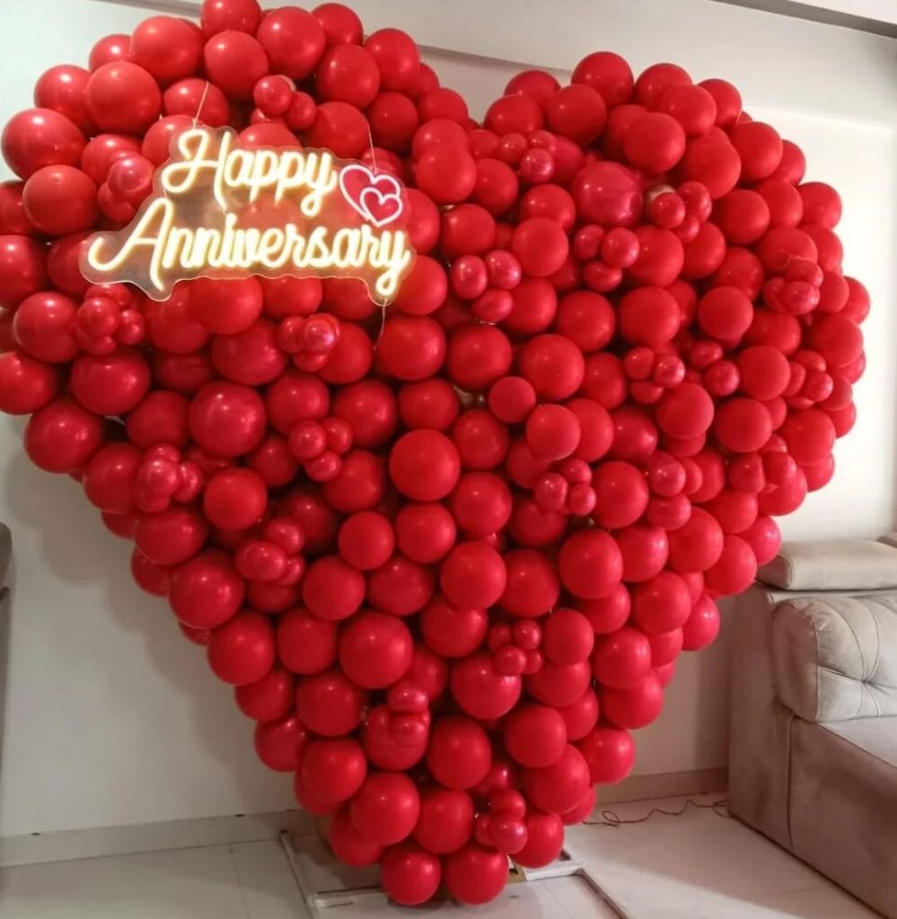 anniversary-balloon-decoration-mumbai.jpg